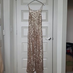 NEW Gorgeous gold sequin patterned jumpsuit